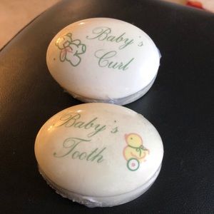Baby tooth and curl box
